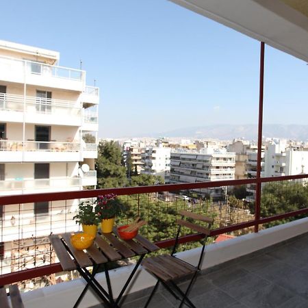 Edem Beach Apartment With Mountain View By Athenian Homes Luaran gambar